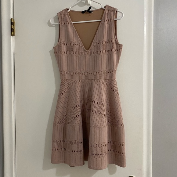 BCBGMaxAzria Dresses & Skirts - BCBGMaxaria Pink Lace like Dress Size XS